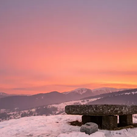 A Avec Vue Sur Montagne + Balcon Chalet